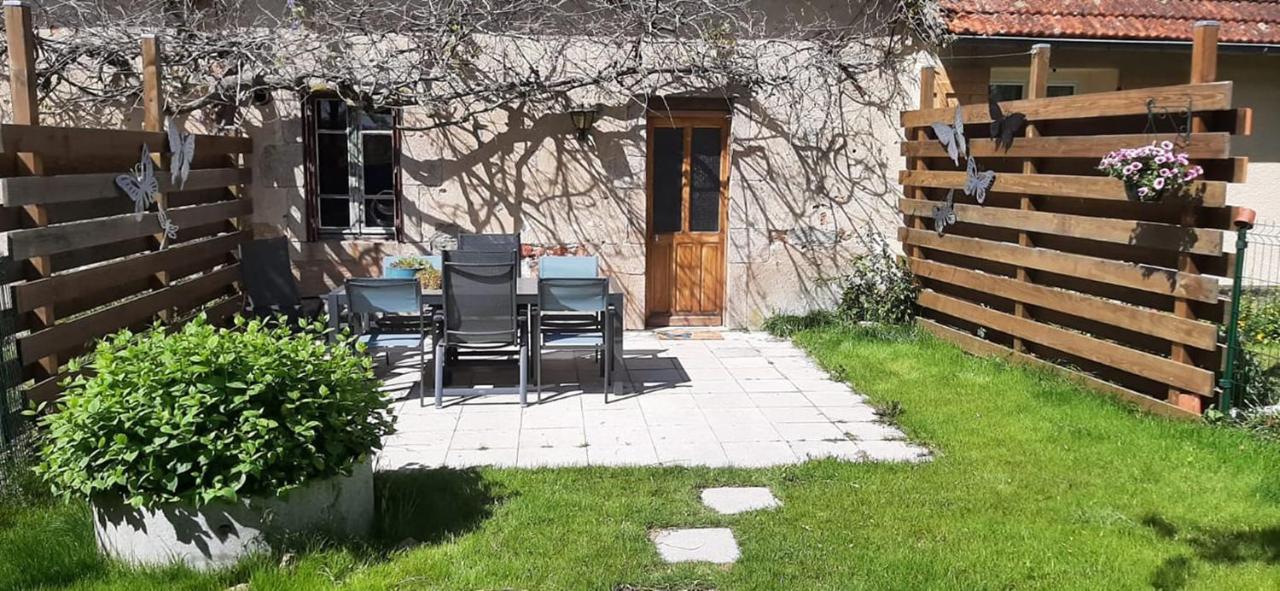 Le Papillon Villa Isserpent Eksteriør bilde